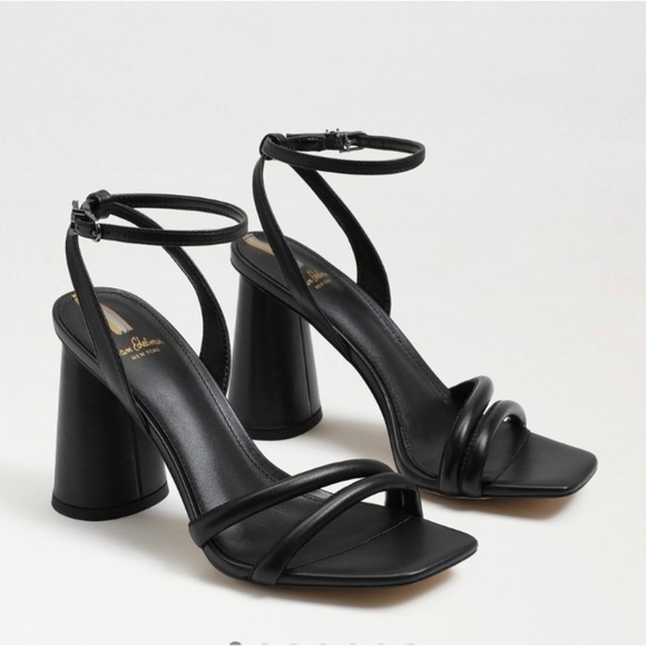 Sam Edelman Shoes - Sam Edelman KIA BLOCK HEEL SANDAL in Black Size 8.5 NEW